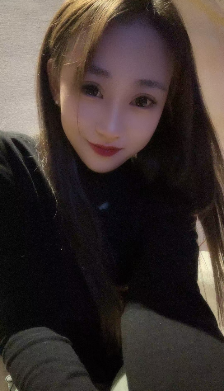 普陀白嫩小女友美婷