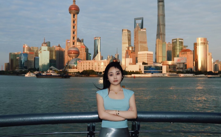 龙华兼职嫩妹欣欣