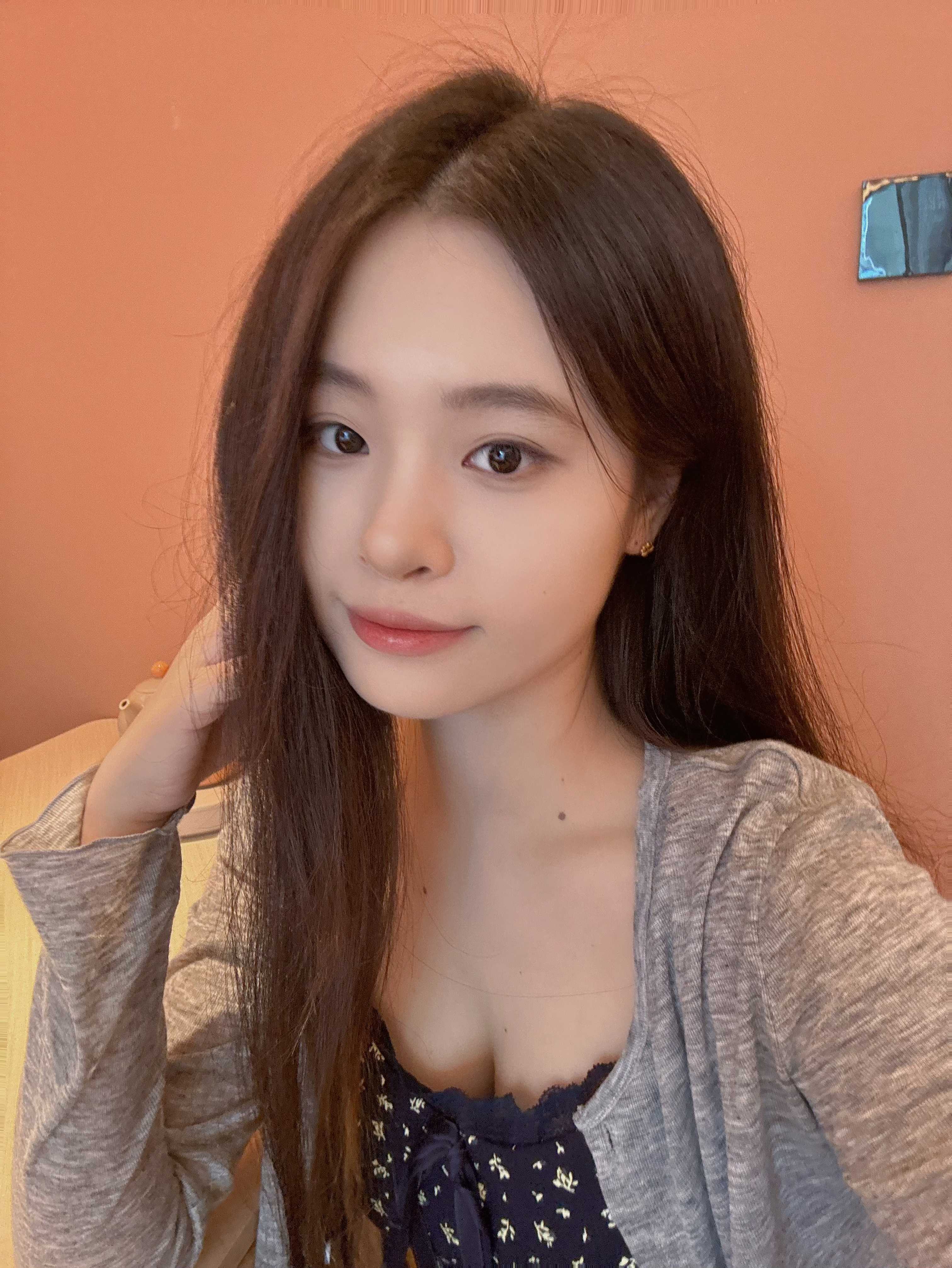 刚出校门实习生