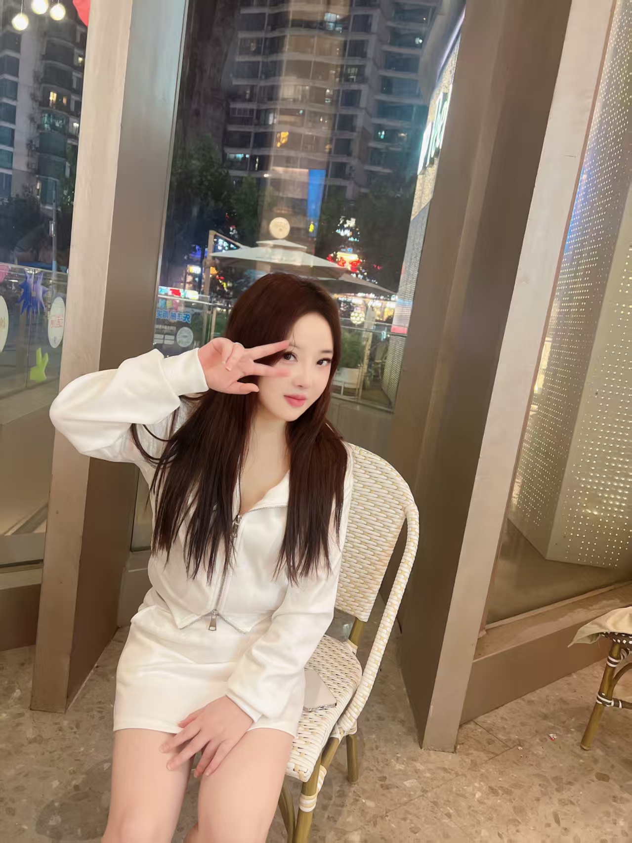 奉贤丰润小姐姐娜娜