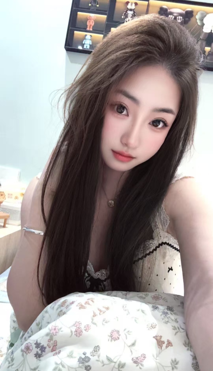 临平白嫩小女友叶子