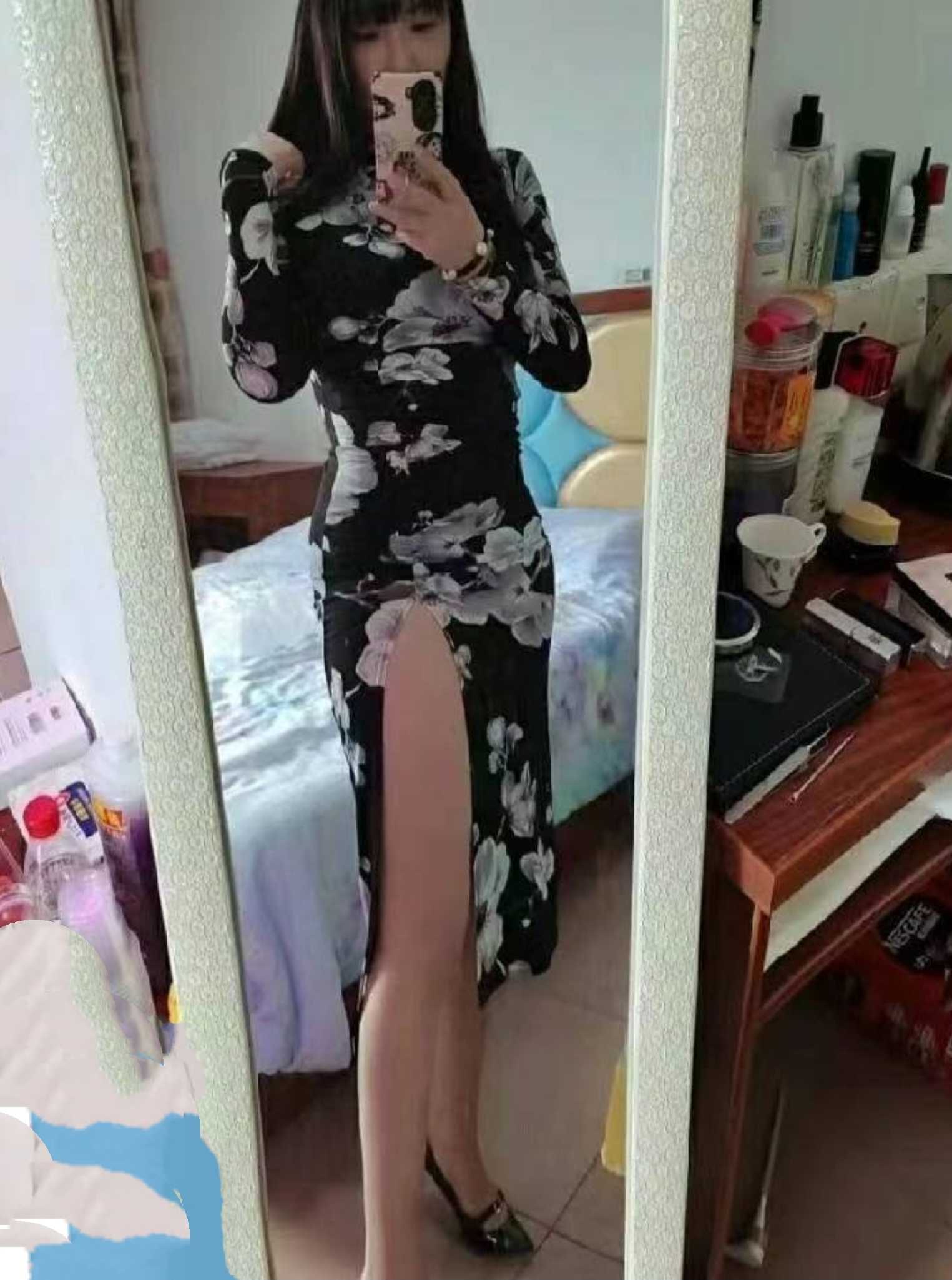 白云龙归 极品美少妇-小麦