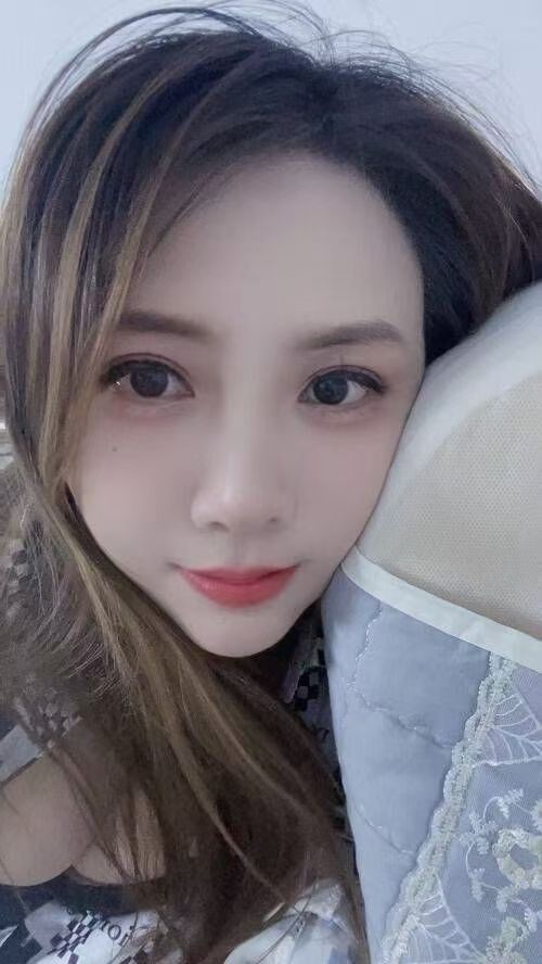 罗湖丰满热辣小甜心