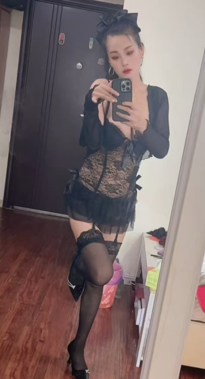 蜀山情趣小少妇宝儿