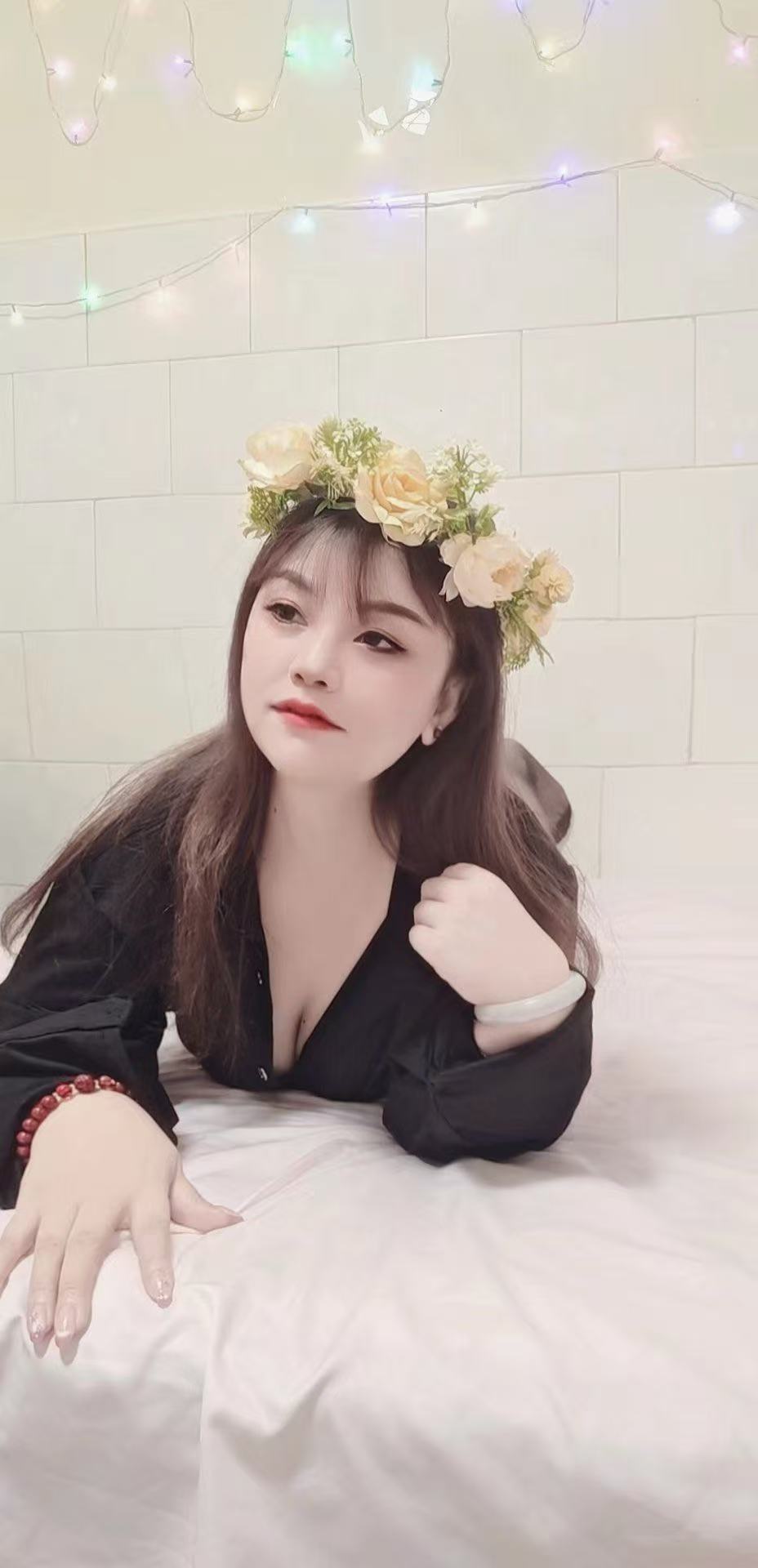 市区风情辣妹心心