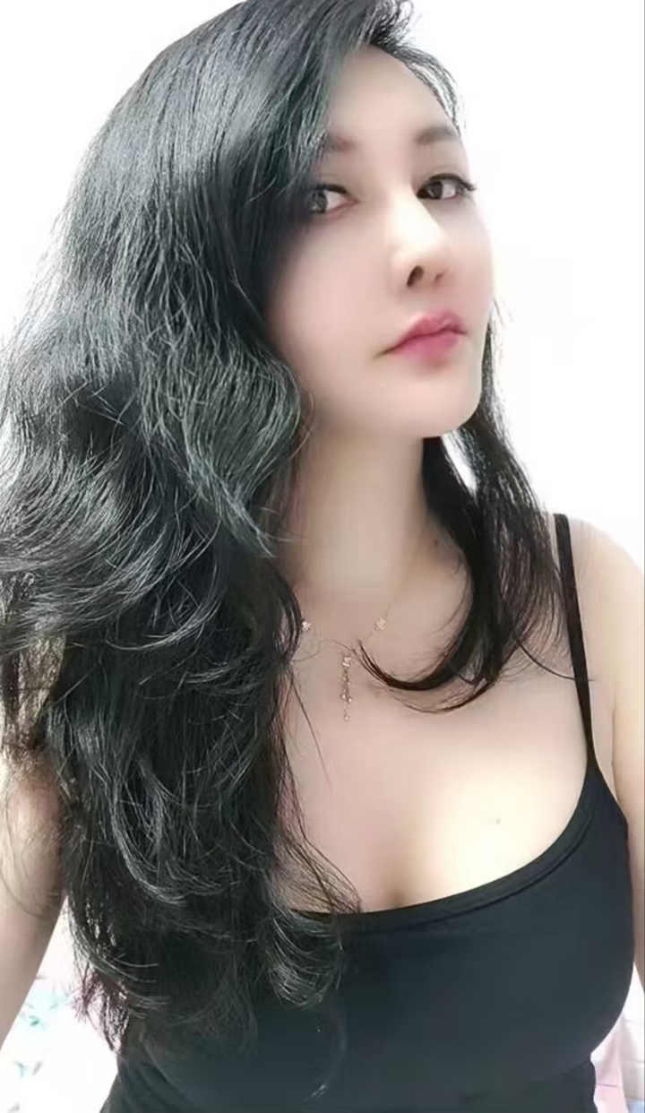 秦淮大奶一线天