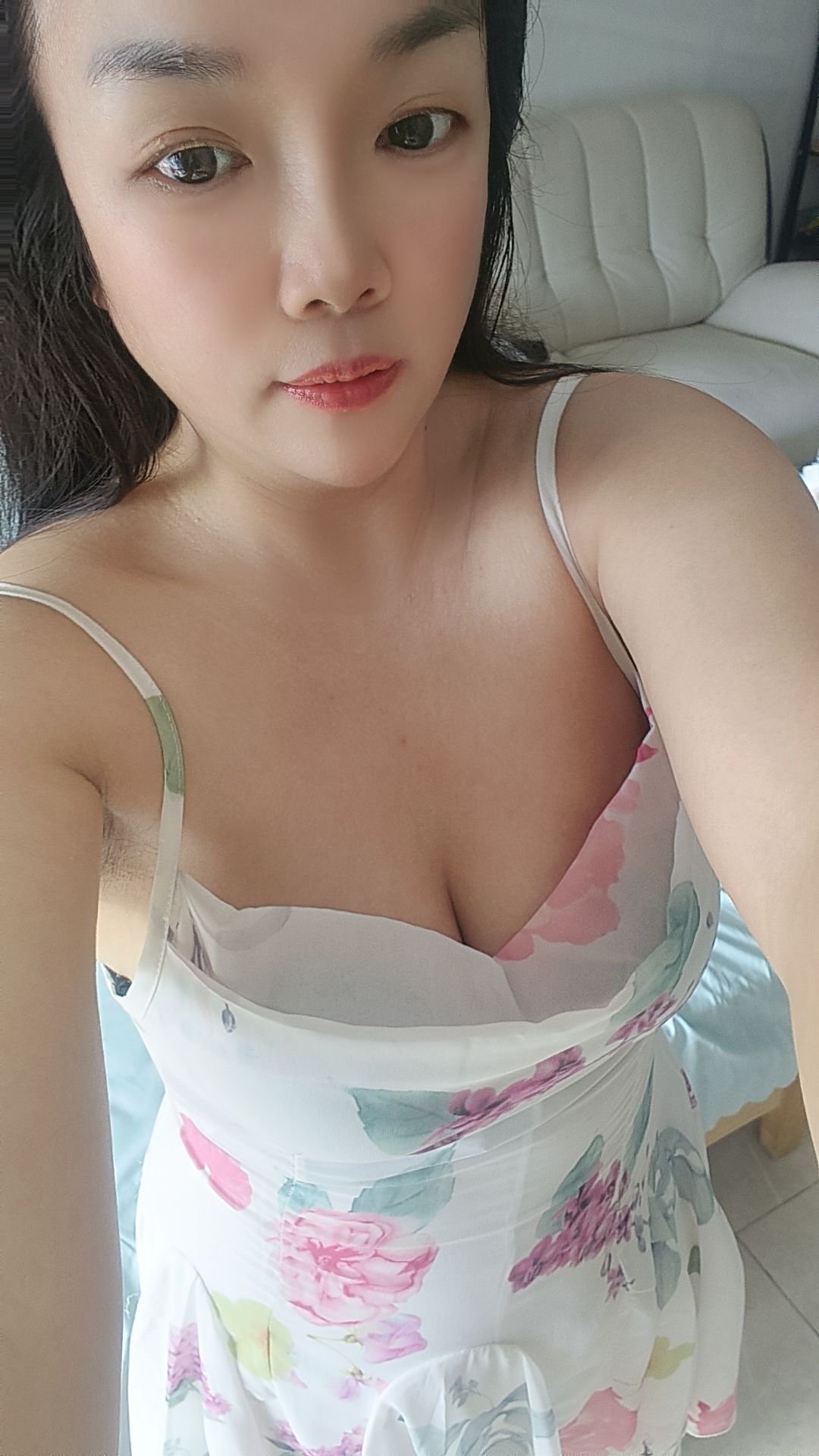 佛山禅城亚艺公园地铁站d口 夕颜