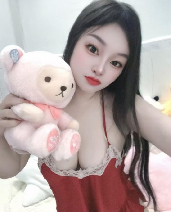 宝安e奶辣妹菲儿