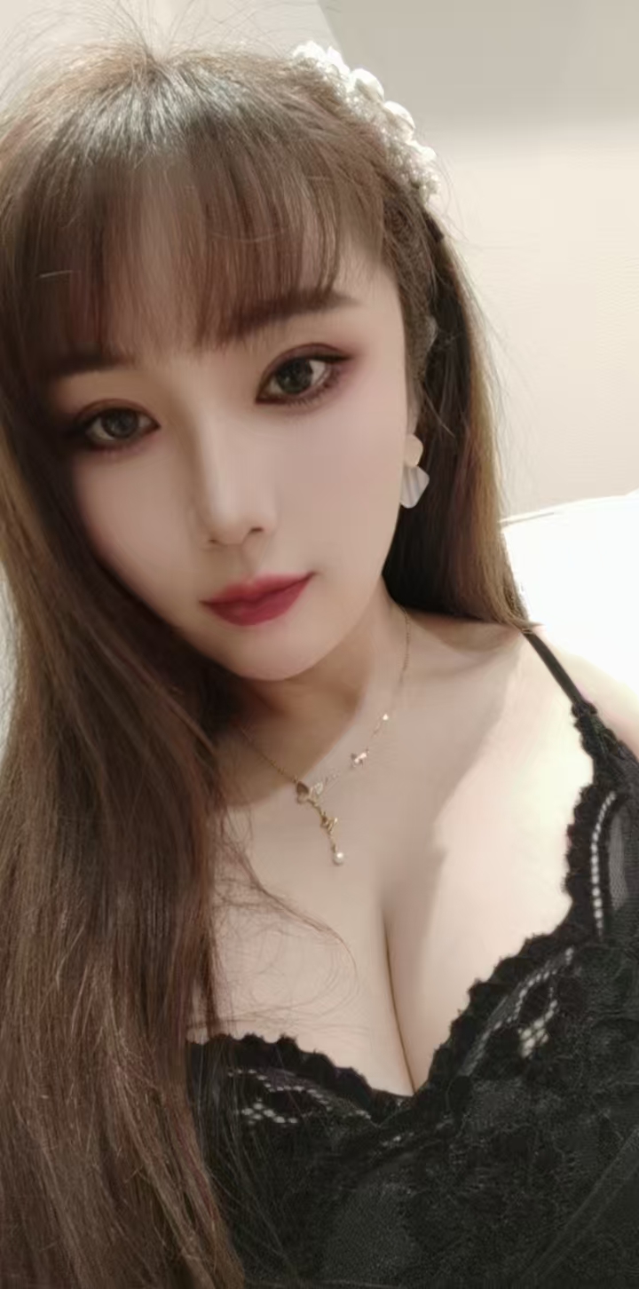 包河中项小姐姐冰淇淋