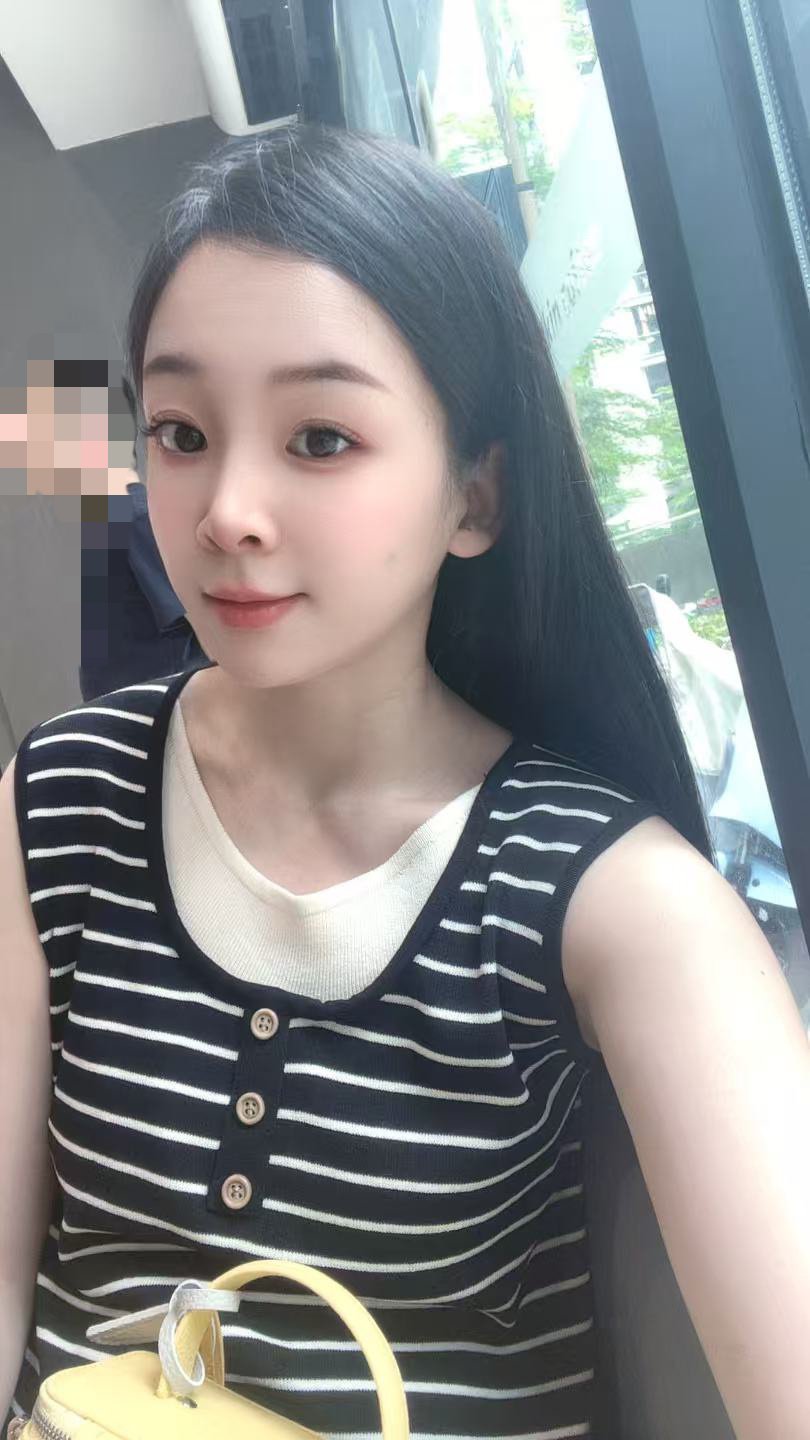 天河智慧城b出口 邻家女孩 小星星