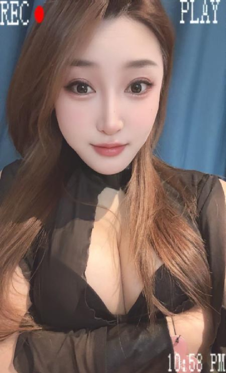 汉阳美艳性感御姐雯宝