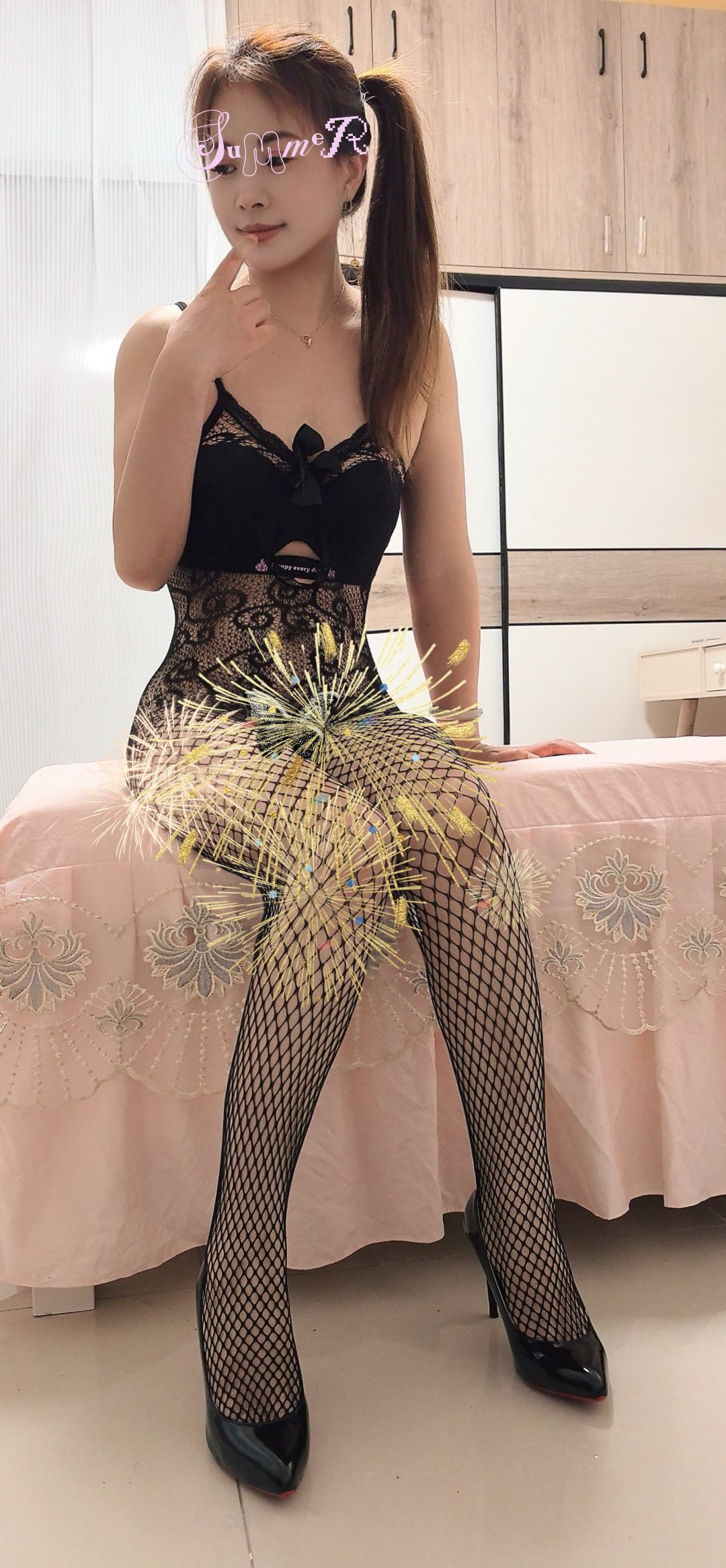 天河梅花园性感美少妇 奶昔