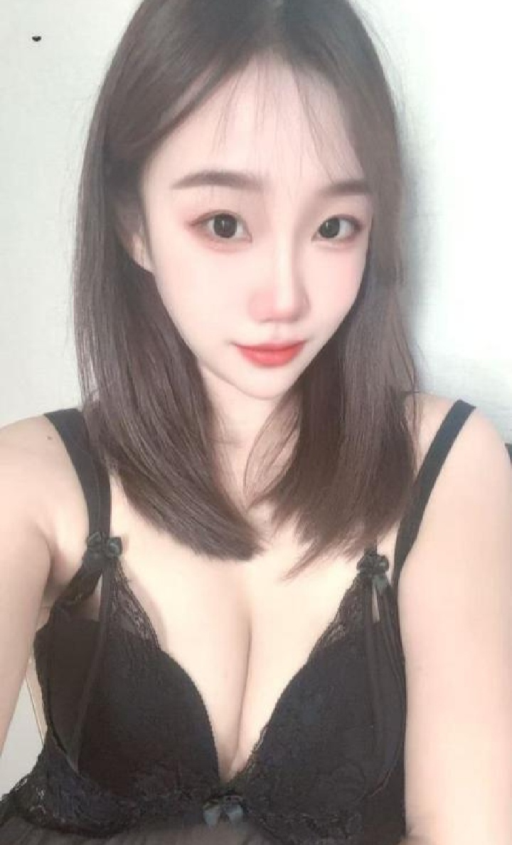 现代城白嫩甜妹嘉玲