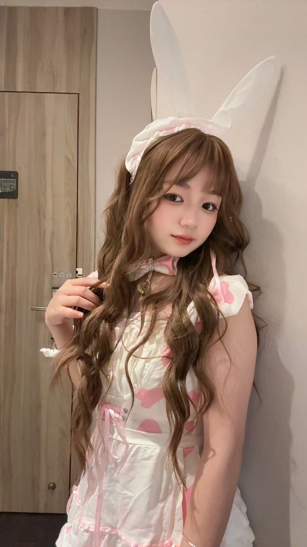 天河制服甜妹巧文