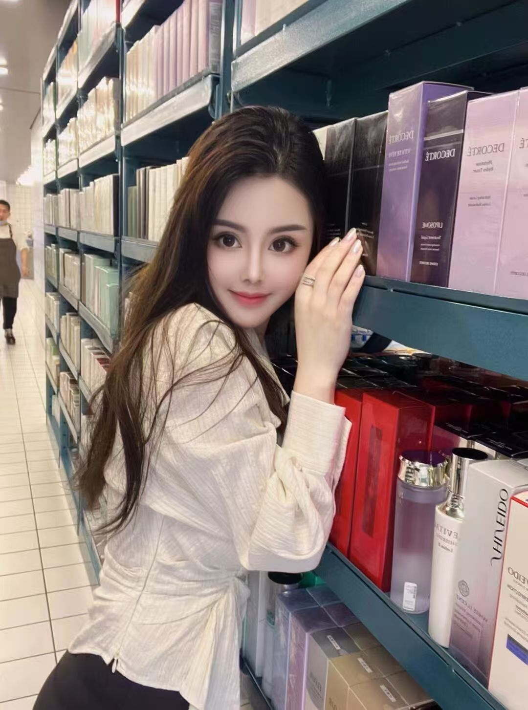 上城韵味美妞曲苒