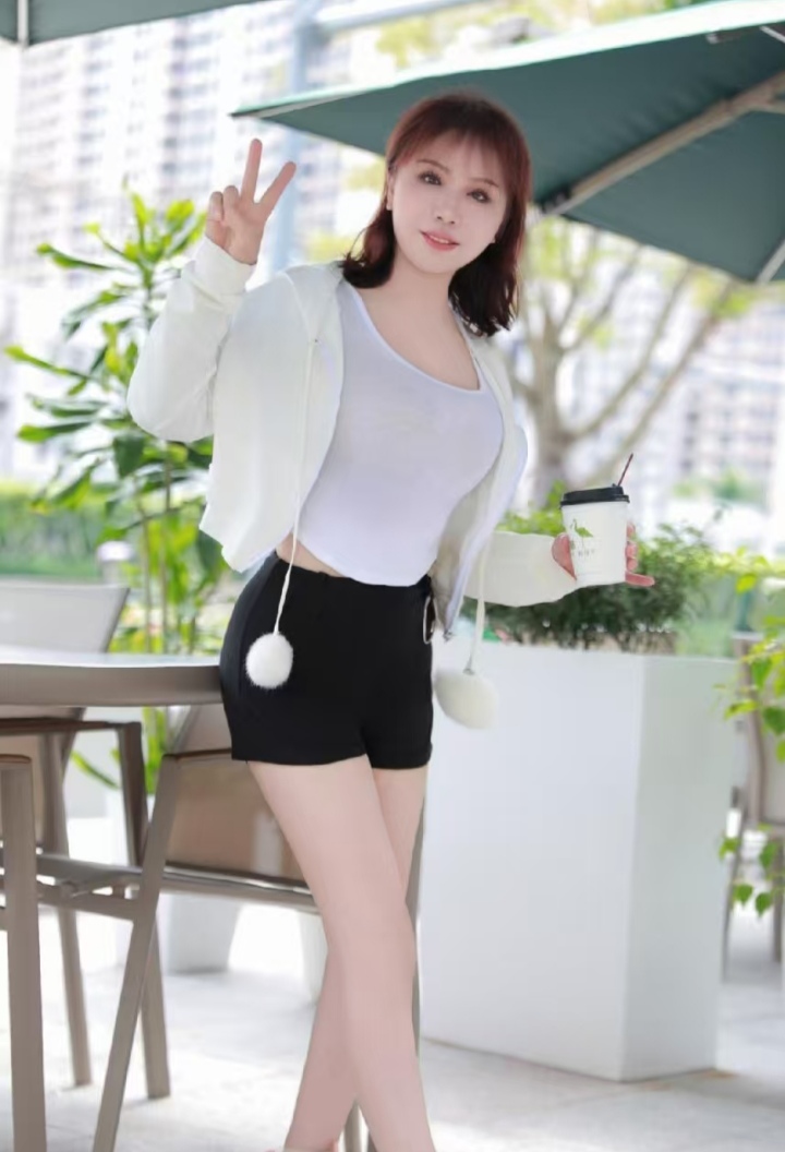 丰润轻熟少妇阿梅