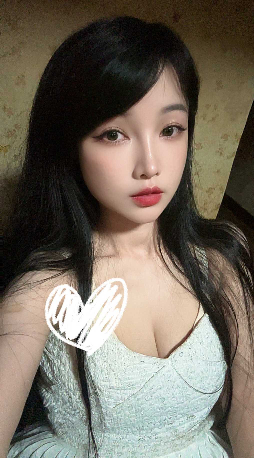 天河梅花园 刚毕业大学生 小萱萱