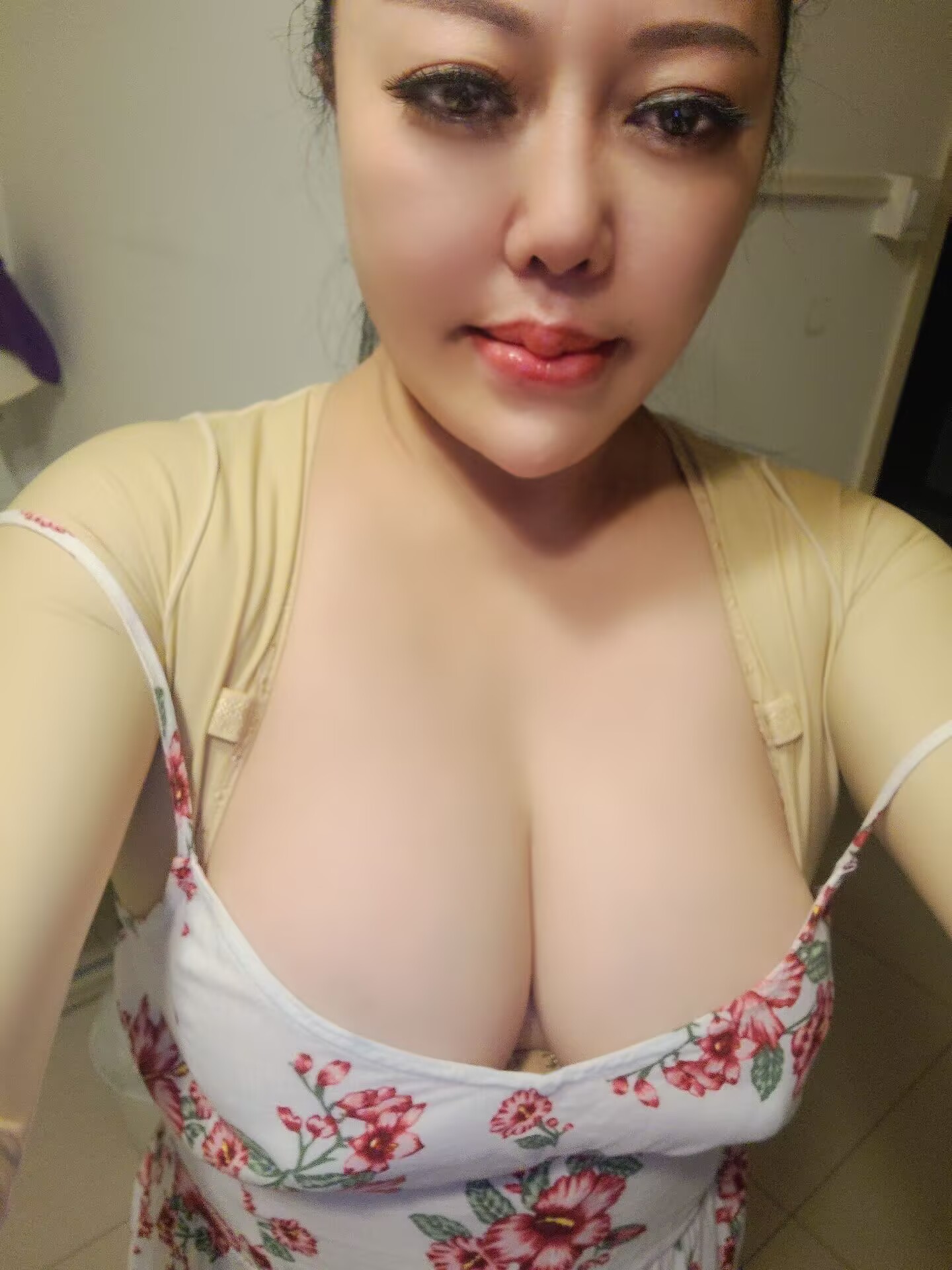 丰台风sao性感小姨妈