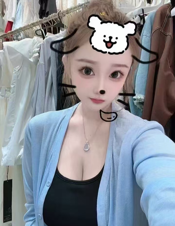 和平白嫩丰满小丫头