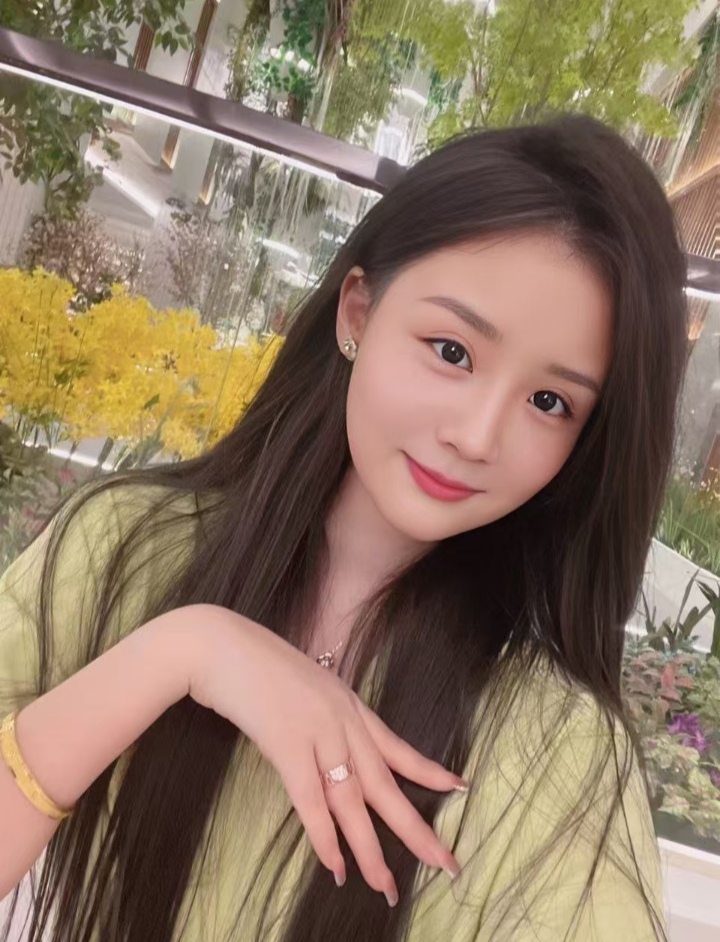 纯欲服务系依依