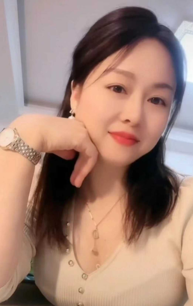 大奶少妇,皮肤超白,活好不催人,性价比超高的泄火好去处