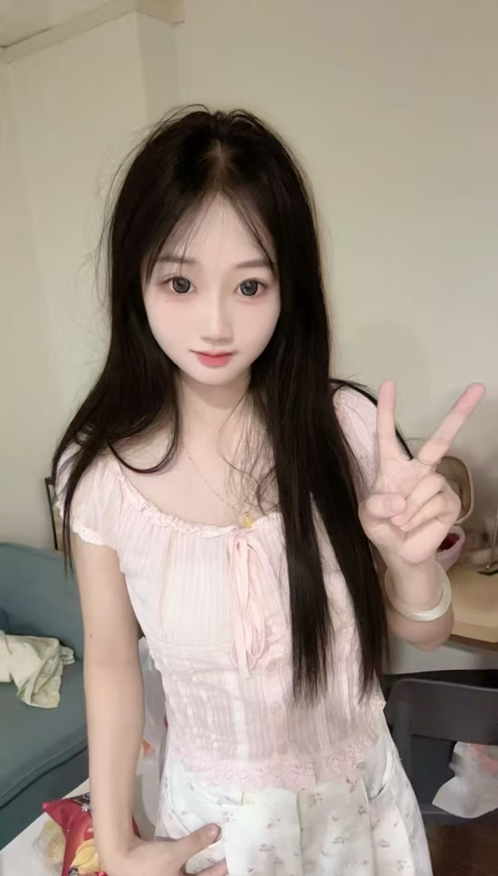 宝安白嫩甜妹小霞