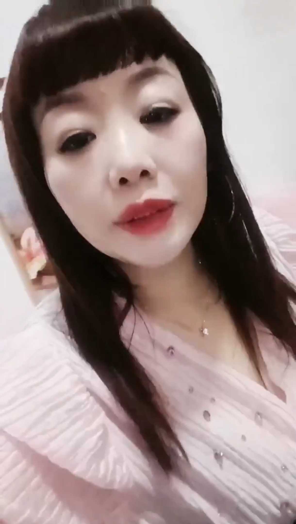 天河岗顶熟女少妇 高性价比