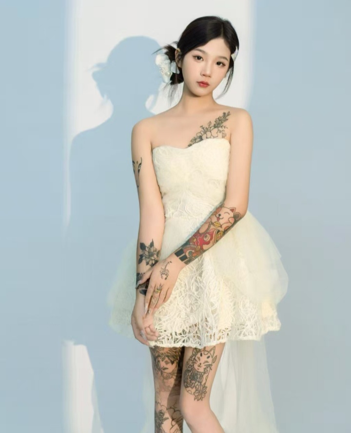 个性嫩妹符纹法师小星