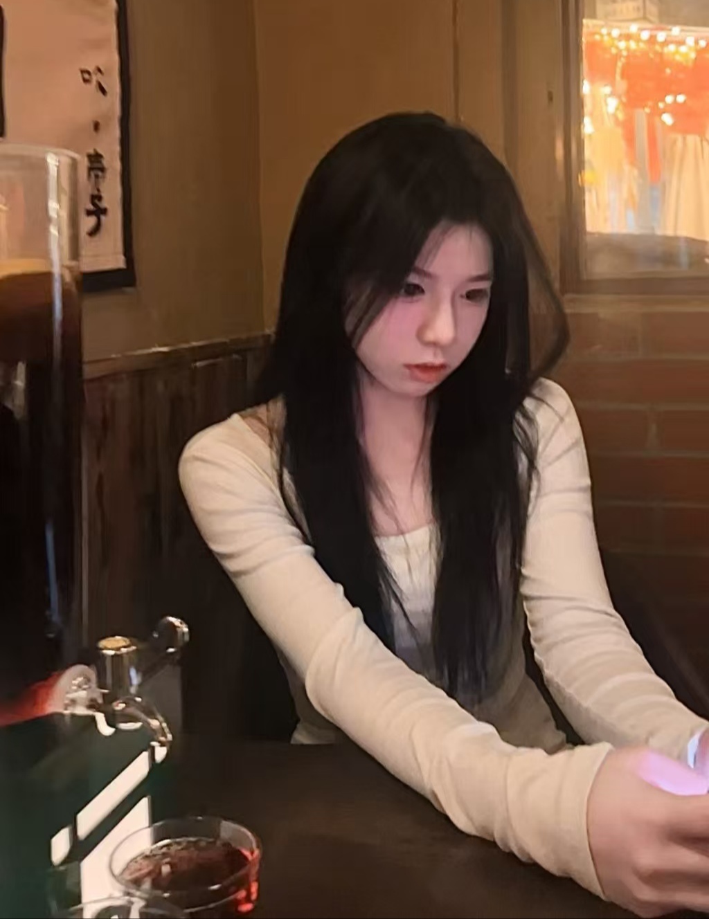 白嫩兼职学妹鑫儿