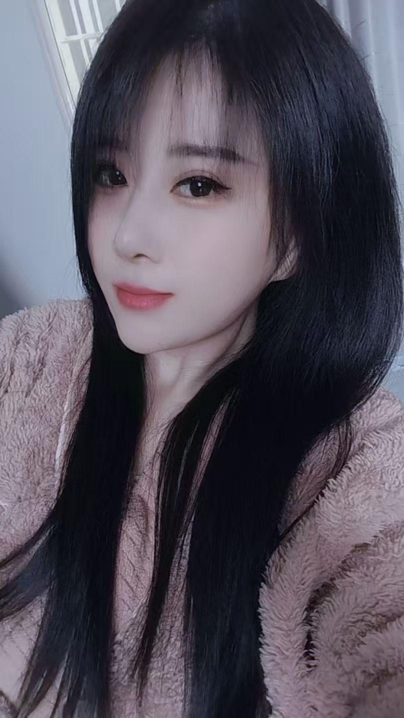 大理肤白貌美姐姐