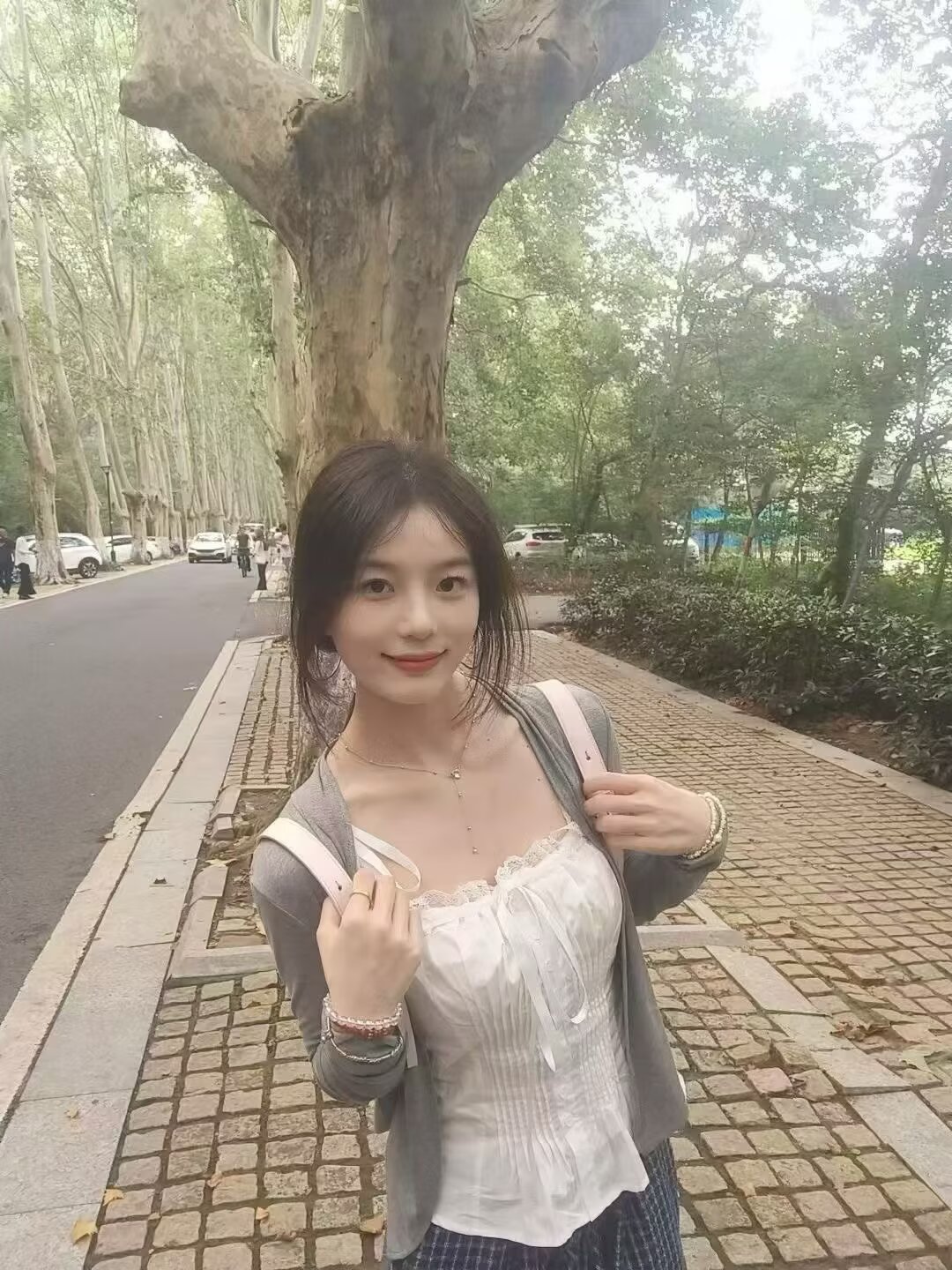 惠城新人媛媛 00后 刚入行 欢迎大哥来捧场