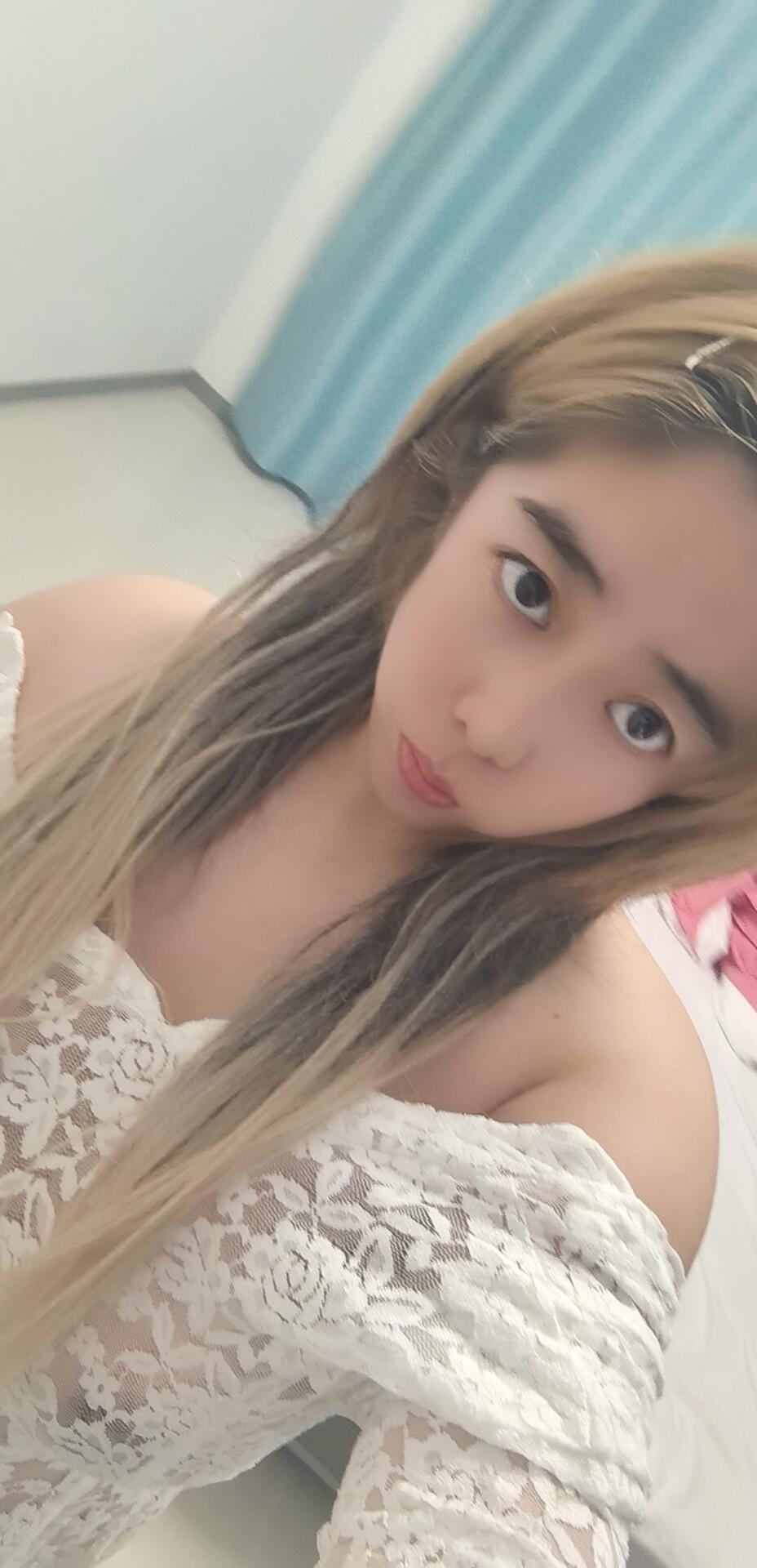 道里个人性感特丹