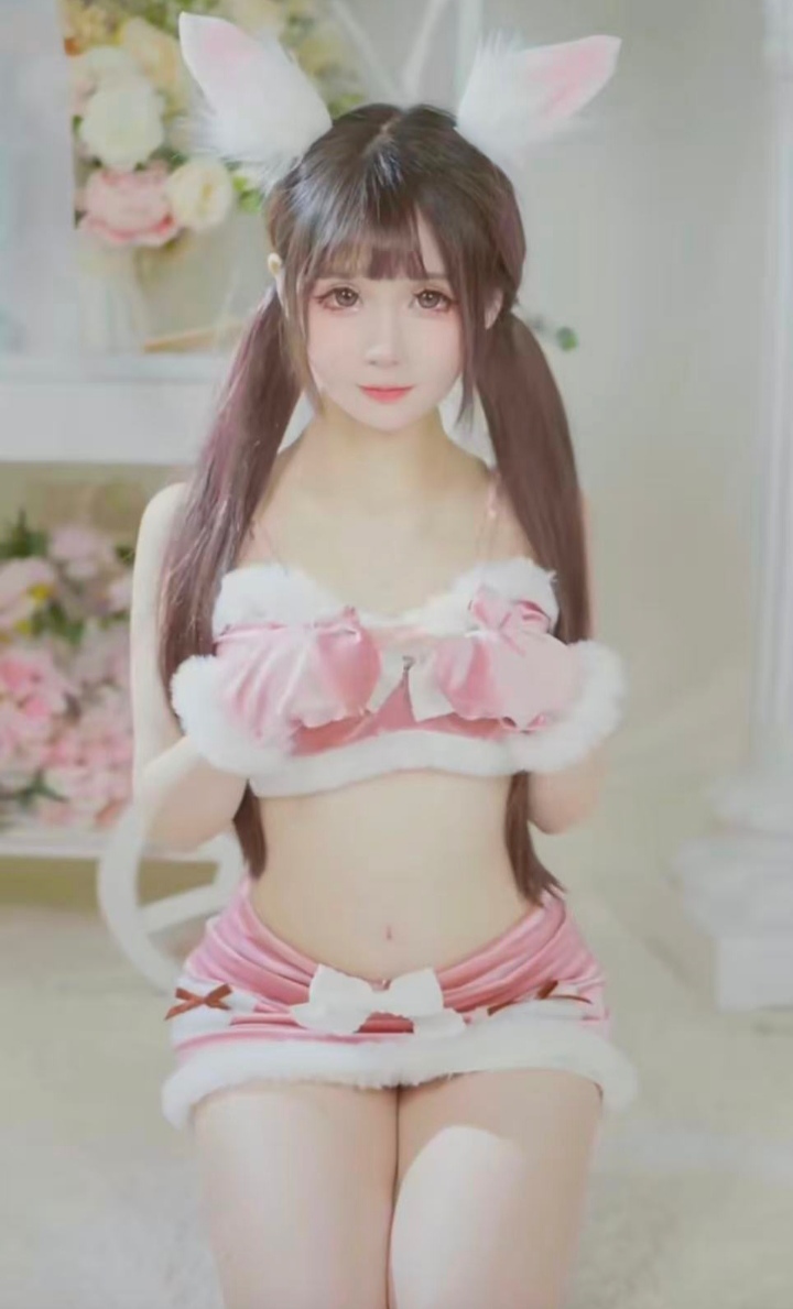 新茶萌妹兔兔找爸爸