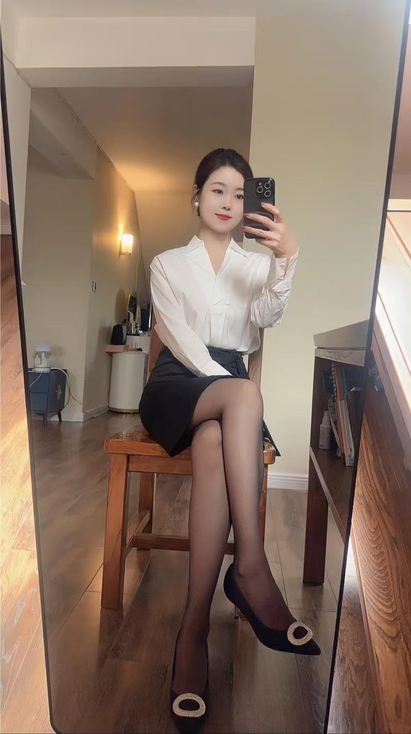 体验水床欲女服务