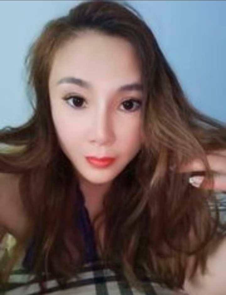 热辣情趣少妇夜色