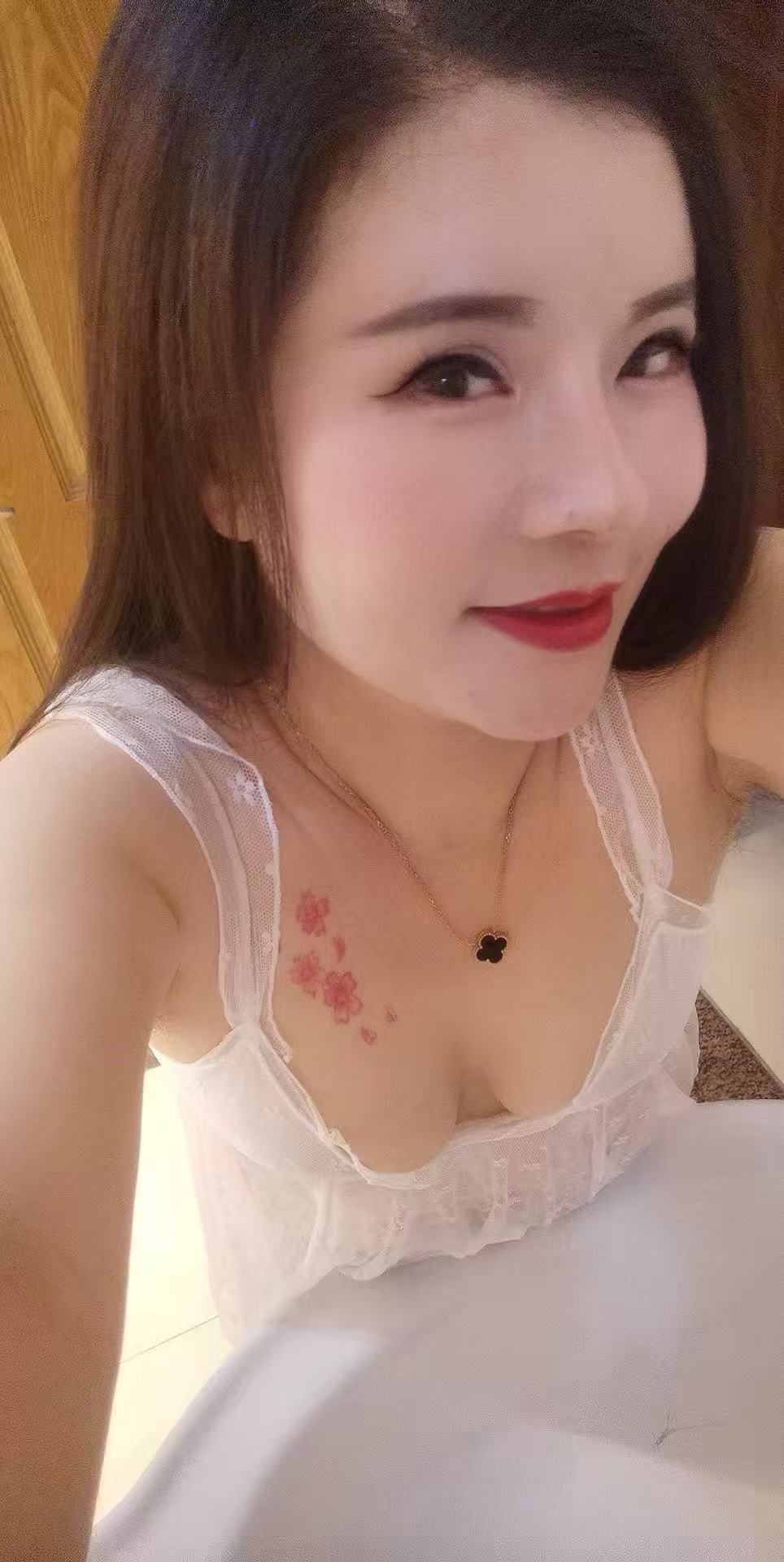 丰满情趣辣妹小朵