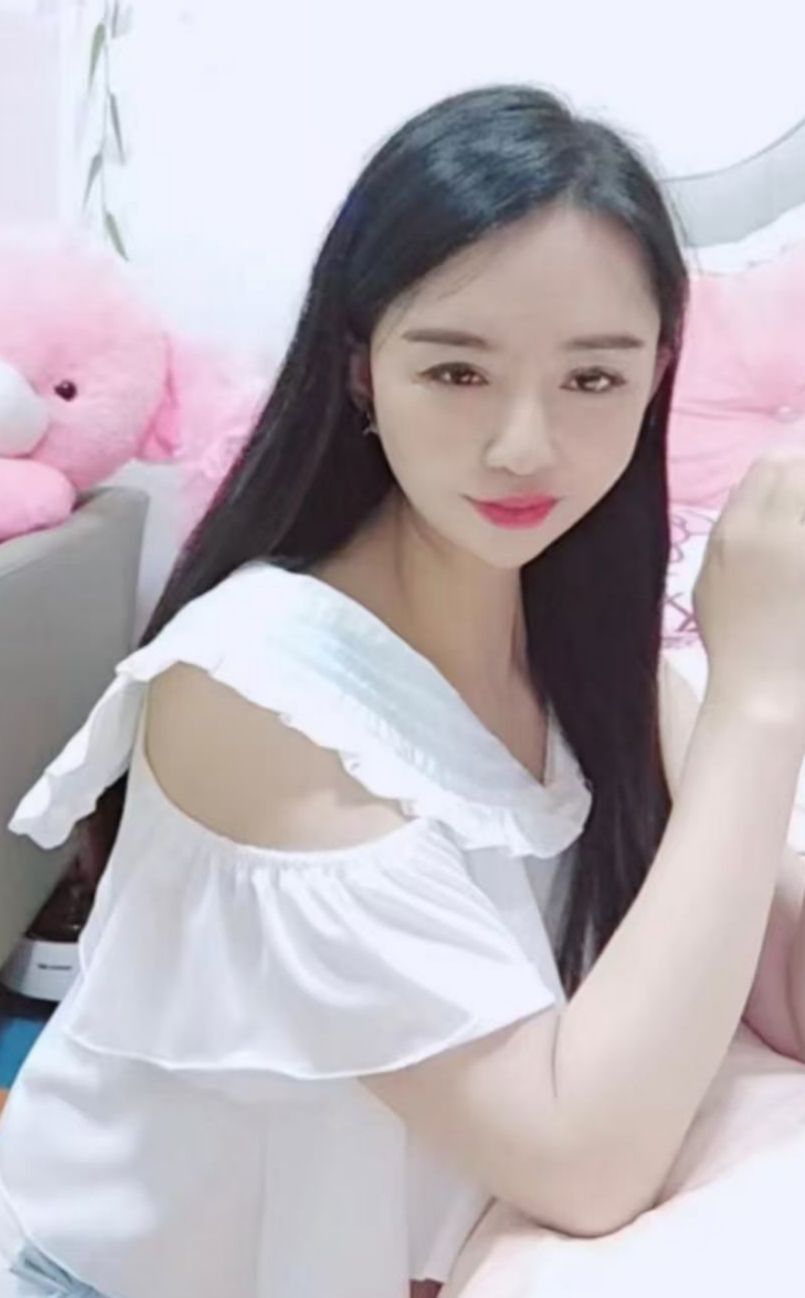 良家妹子的体验，身材苗条