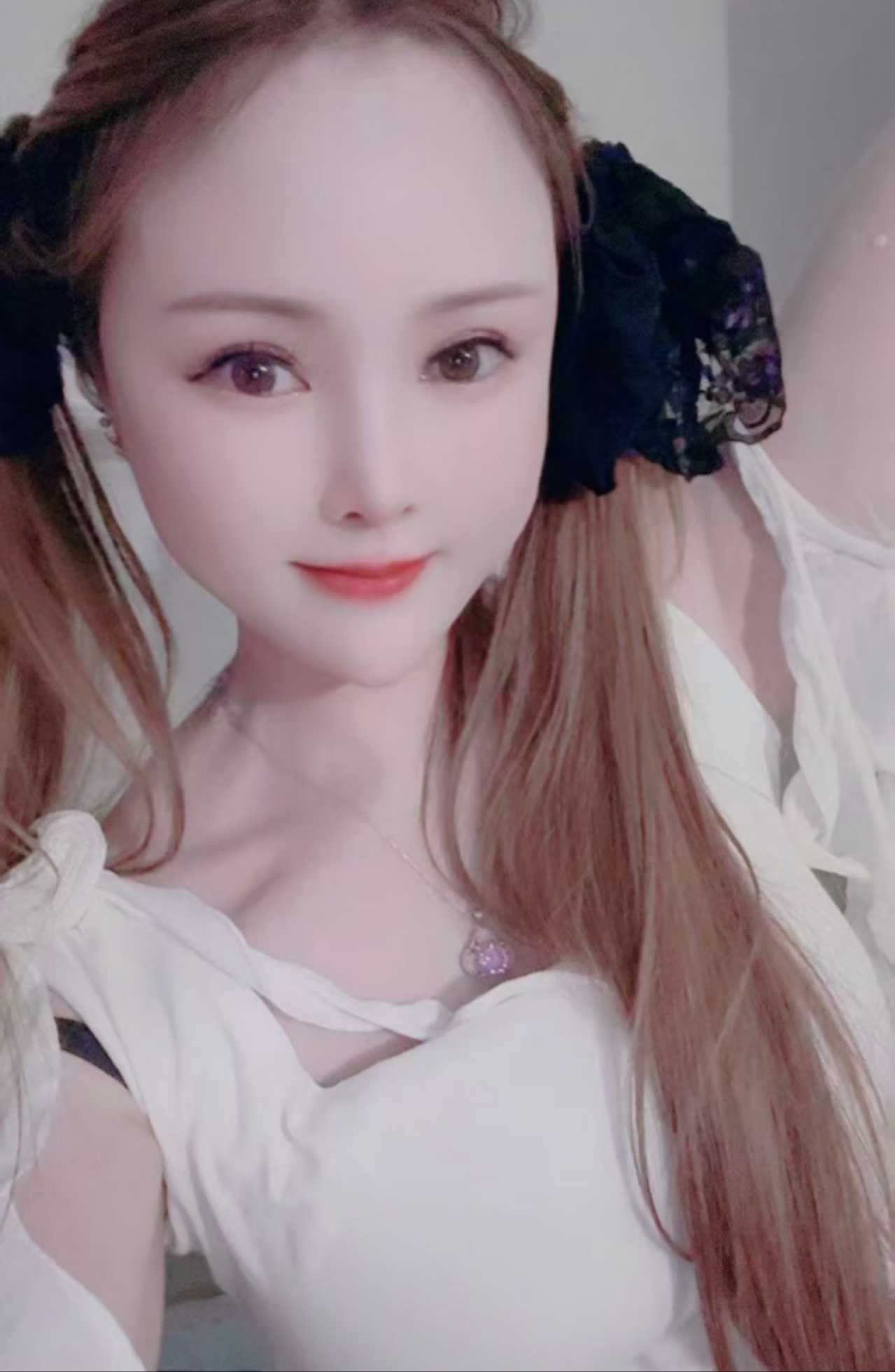 手感超好有弹性，前凸后翘