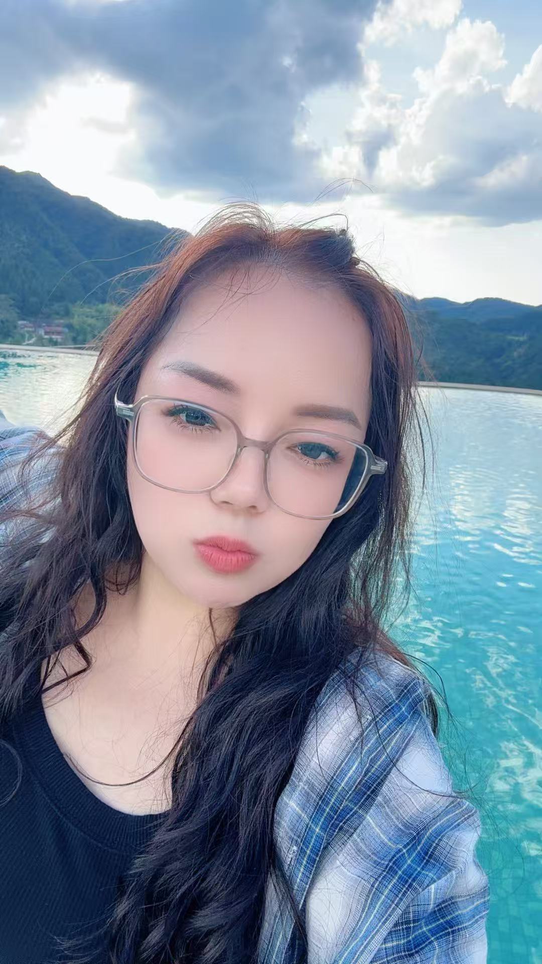 邻家欲女奶大水润