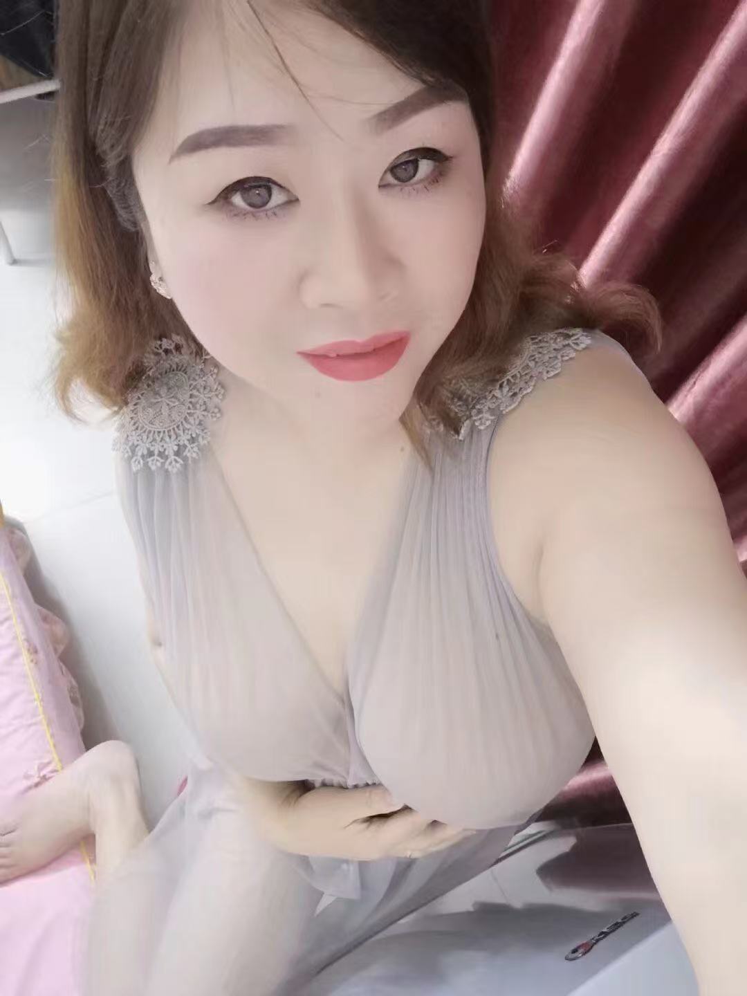 番禺区30 丰满性感少妇