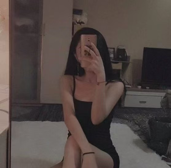 进门直接进入正题，人照合一