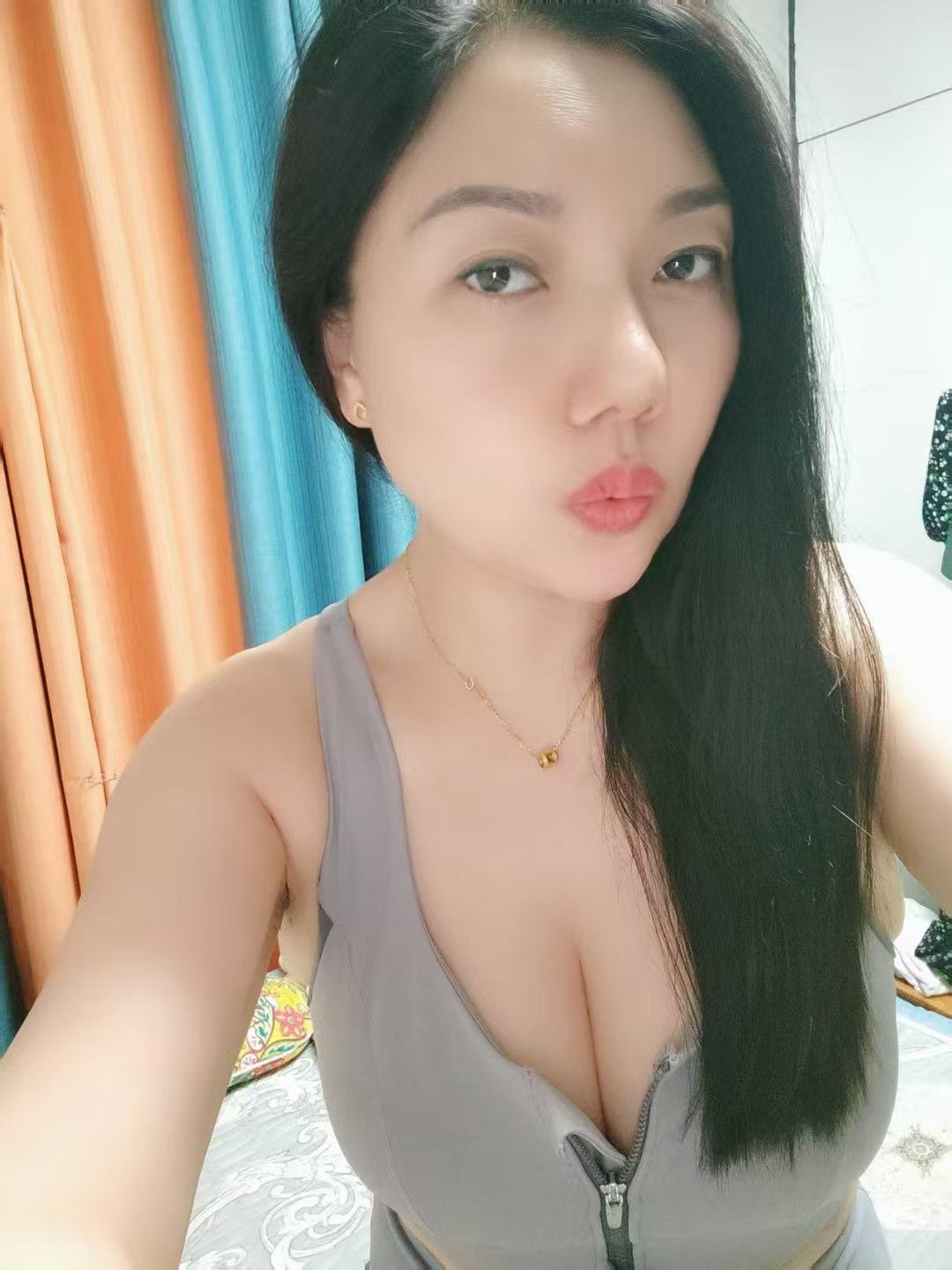 一个温柔的熟女姐姐，态度好