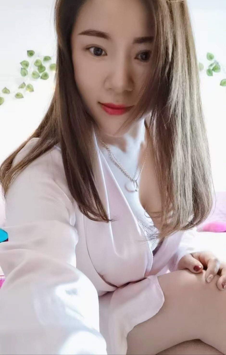 很热情，本人比照片还好看