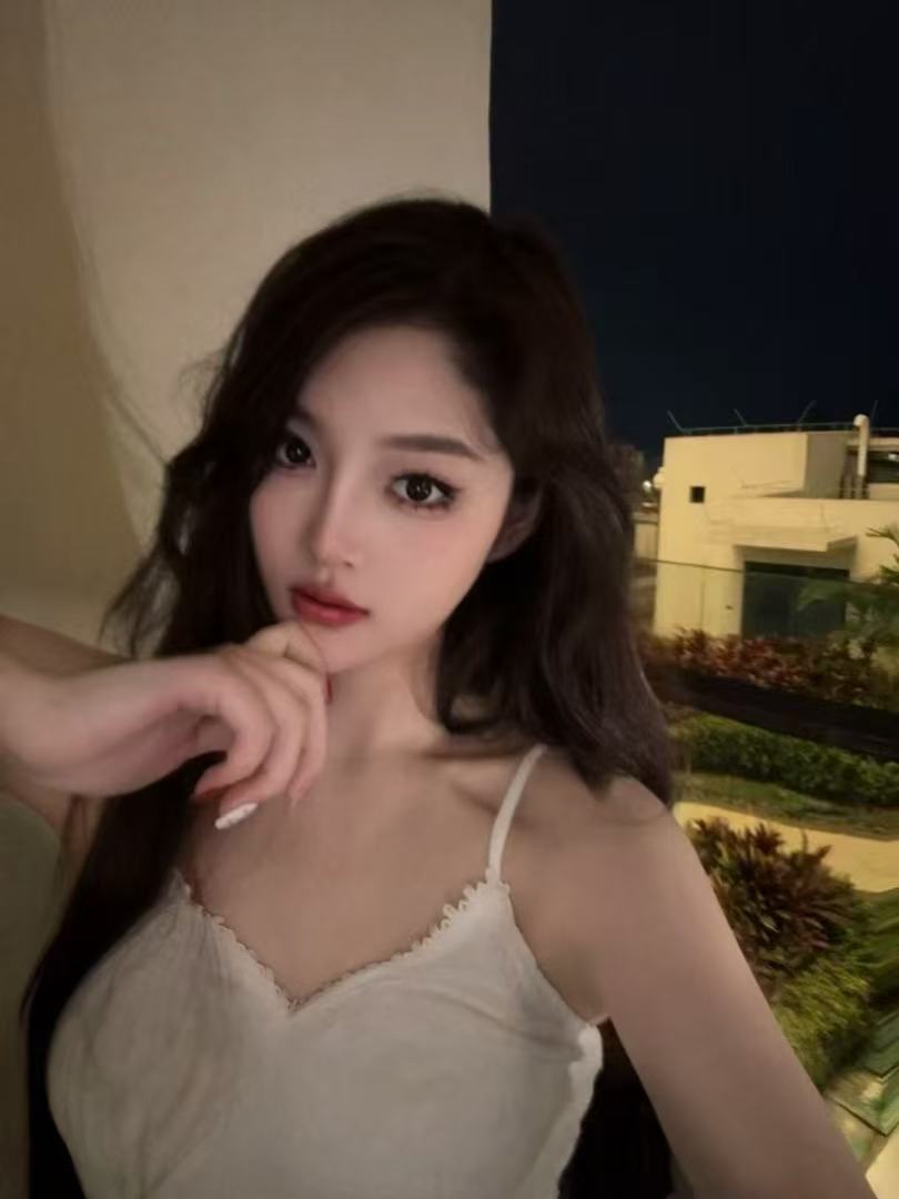 卧龙区新人妹妹，很惊艳