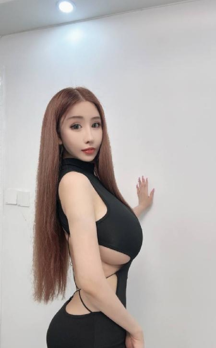 超美大白兔御姐