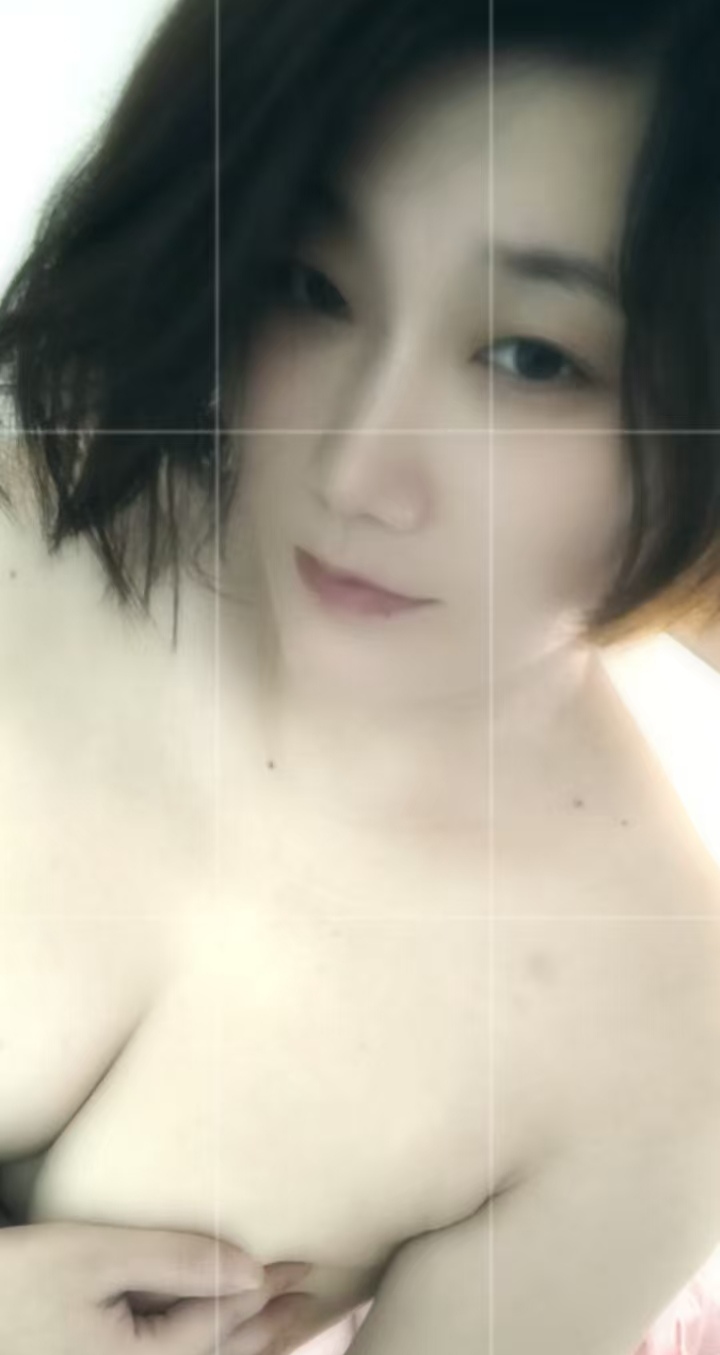 秦淮爆乳豆豆老师