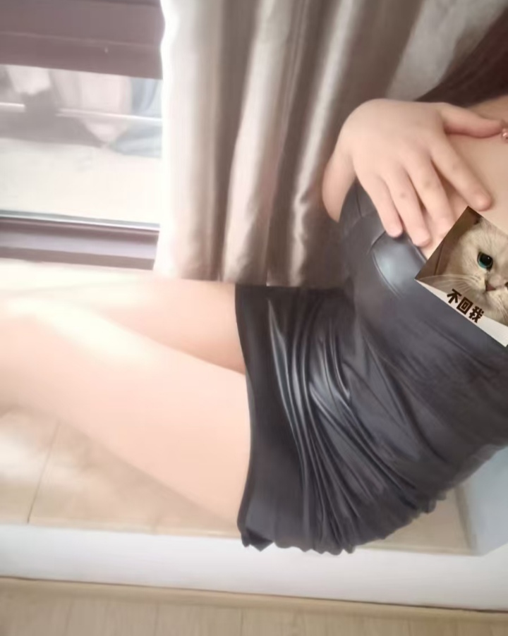 新安情趣嫩妹小妮子