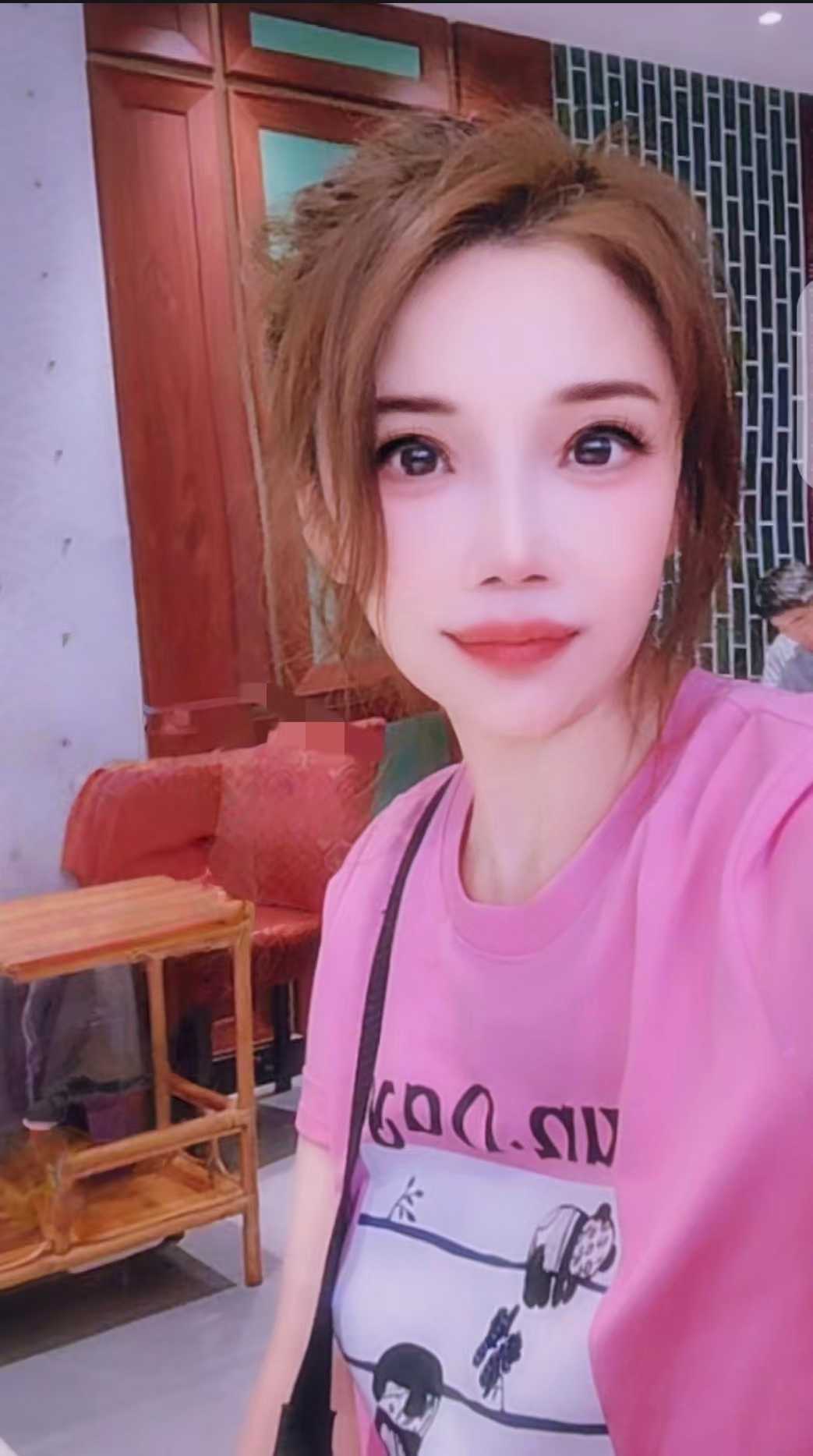 小琴33岁离异少妇 穴紧水多 11号线华景路b1出口