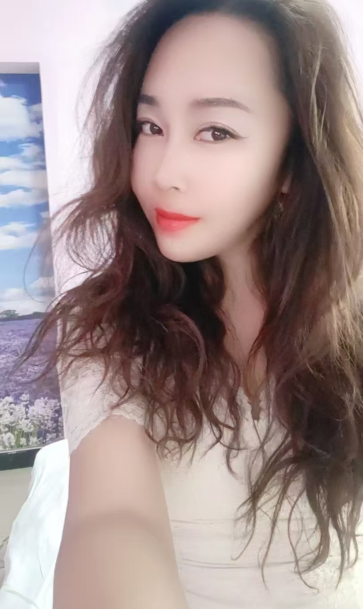 服务系美艳小少妇柔情