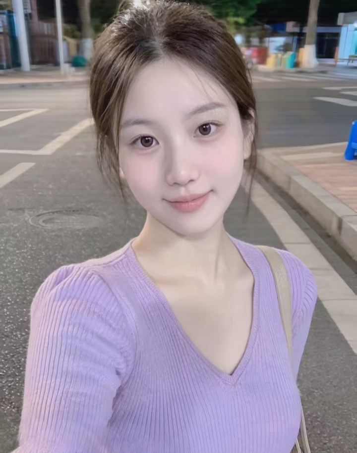 徐汇大白兔嫩妹雯雯